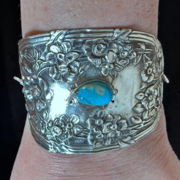 Antique Sterling Silver Cuff Bracelet Sleeping Beauty Turquoise 925 Victorian - Picture 7 of 9